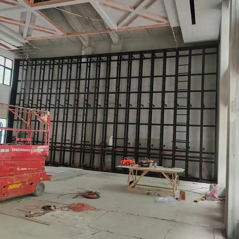 Uchwyt do dużego ekranu centrum dowodzenia